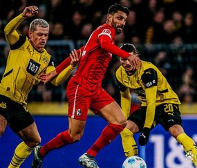 开云官网-弗赖堡惨败多特蒙德，遭遇联赛第一败