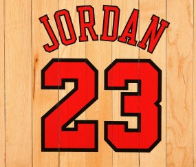 开云在线赛事平台-绿茵与硬木的隐喻，当雄鹿击溃湖人，欧冠半决赛的战术启示