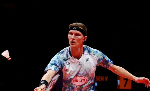 泰国队碾压印度队，安赛龙状态火热