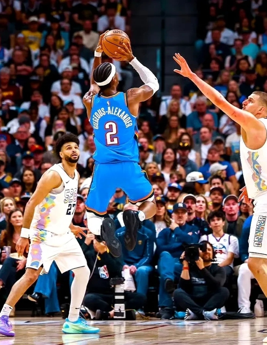 魔术鏖战雷霆,约基奇惊艳四座 魔术鏖战雷霆,约基奇惊艳四座