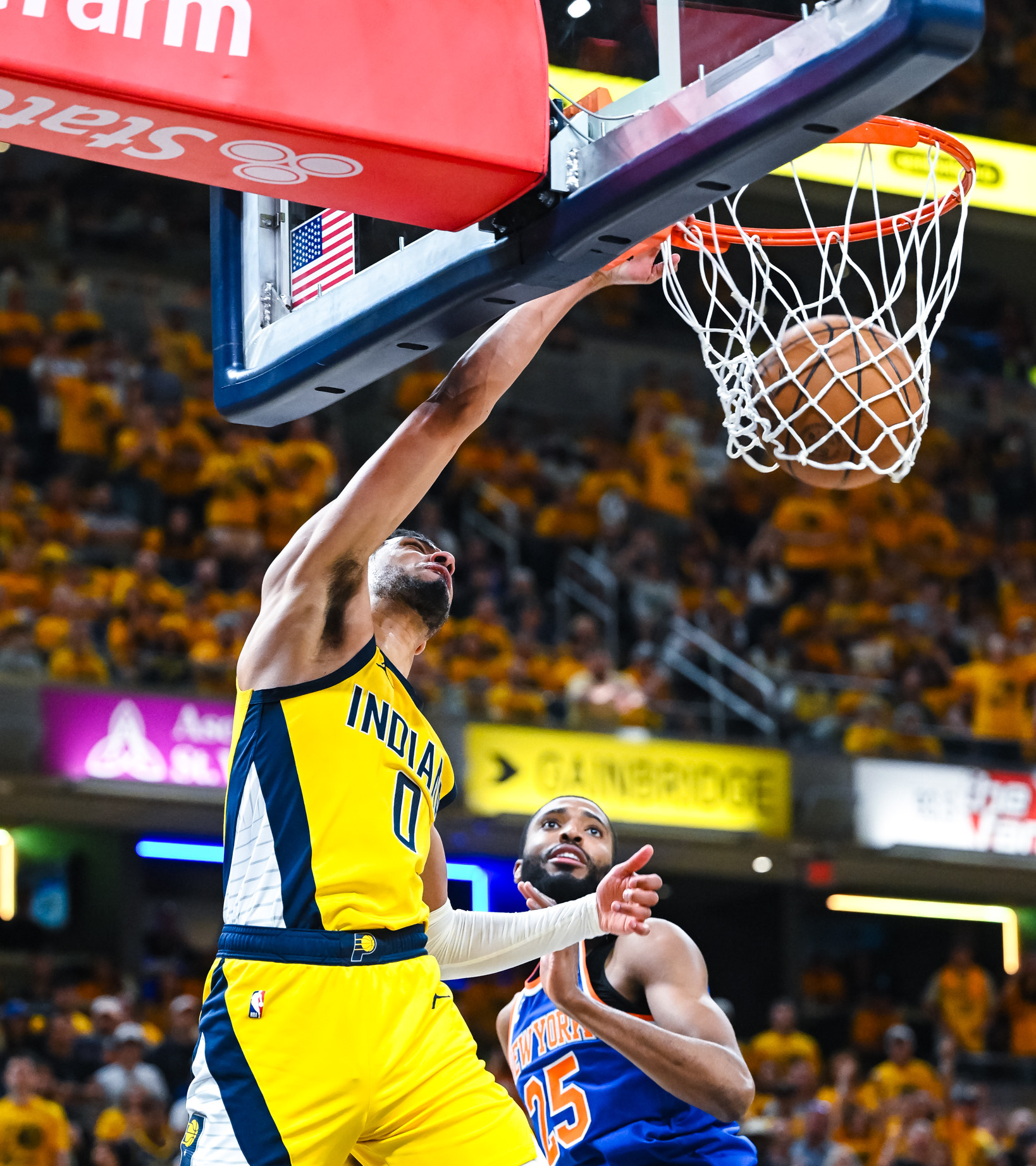 步行者力克公牛,武切维奇统治全场 步行者力克公牛,武切维奇统治全场