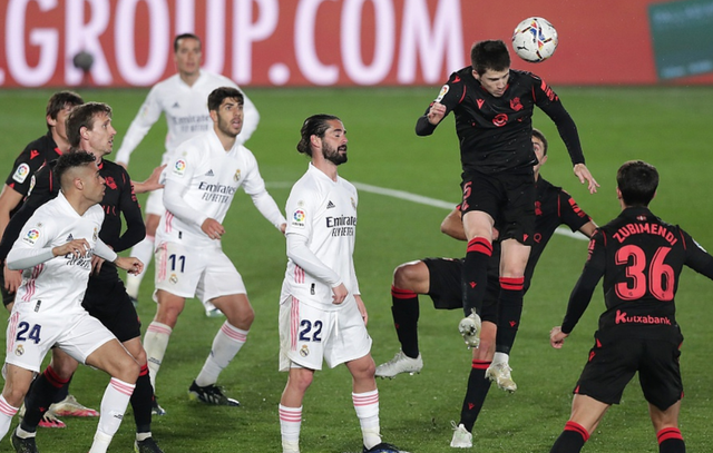 皇家社会客场逼平，表现稳定不败