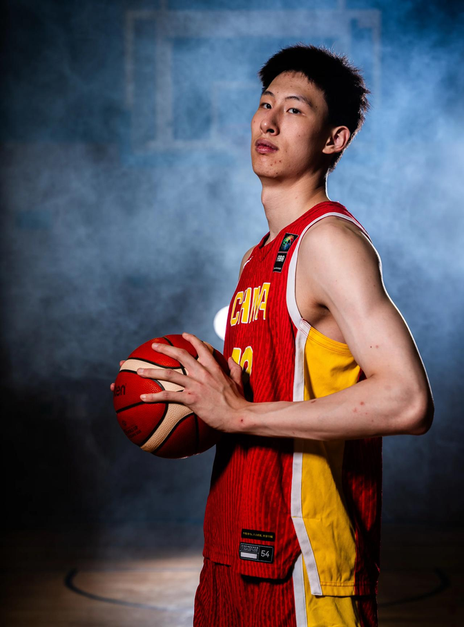 百大赛事！体坛新星崭露头角