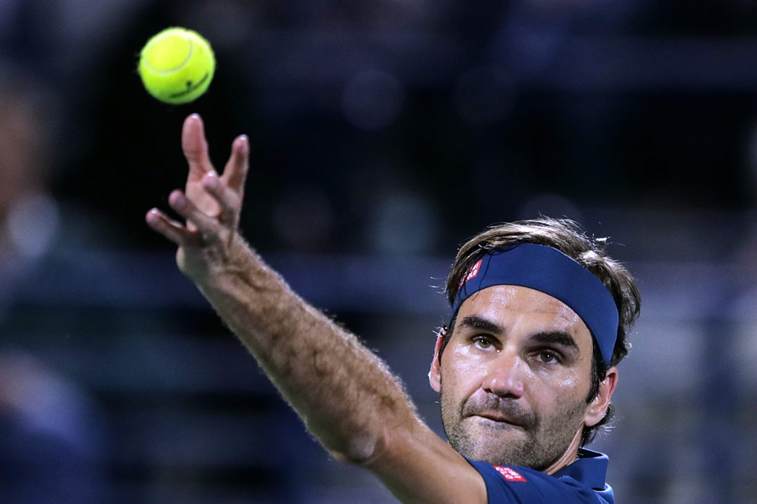 法国网球队绝杀西班牙网球队，费德勒完成帽子戏法