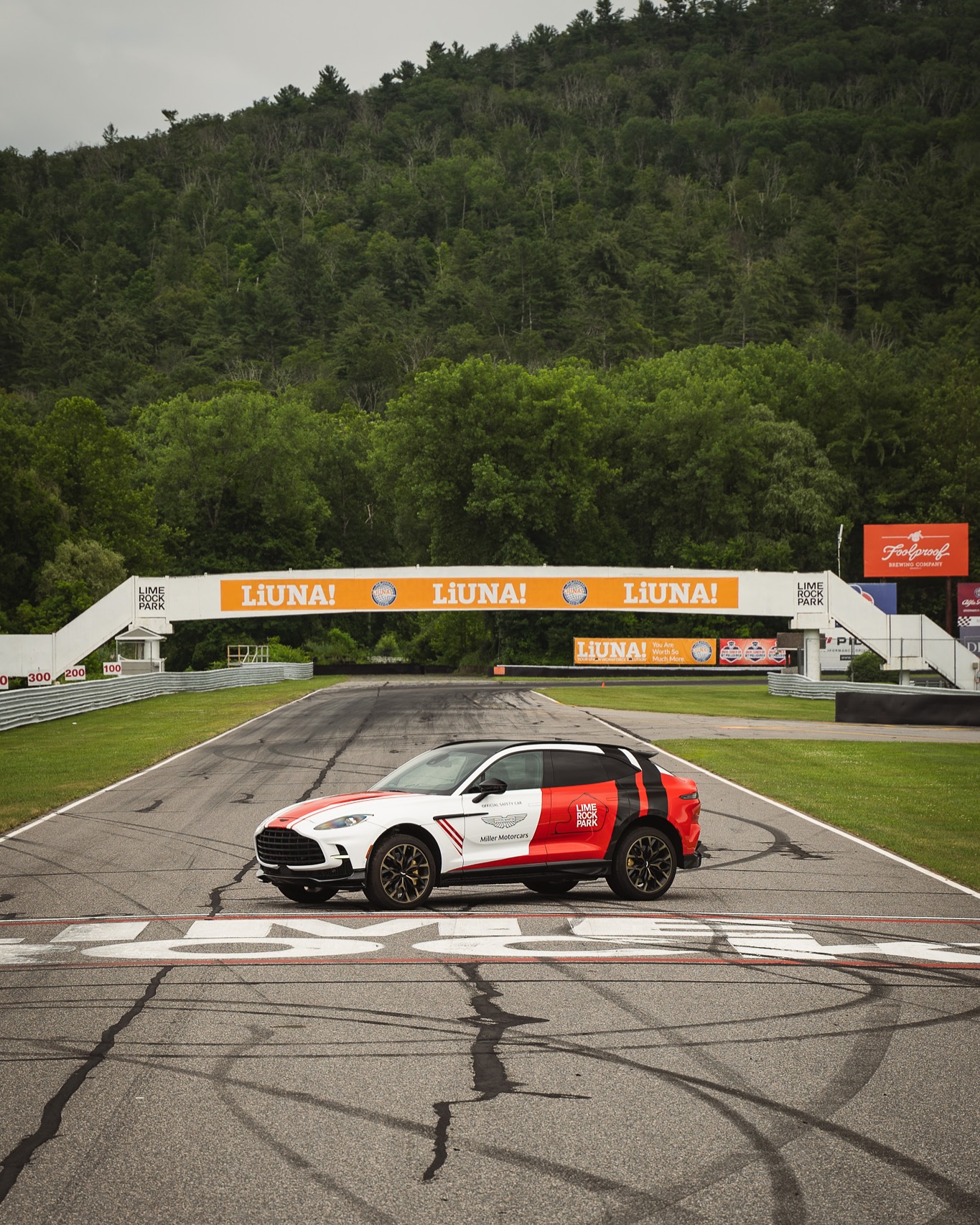 阿斯顿马丁逆转红牛车队,勒克莱尔状态火热 阿斯顿马丁逆转红牛车队,勒克莱尔状态火热