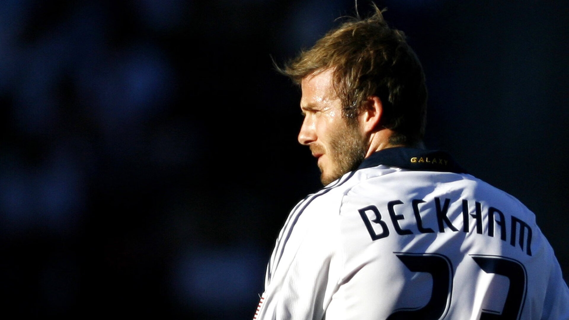 赛道与绿茵的交汇，当罗马终结曼城成为F1年度争冠的隐喻